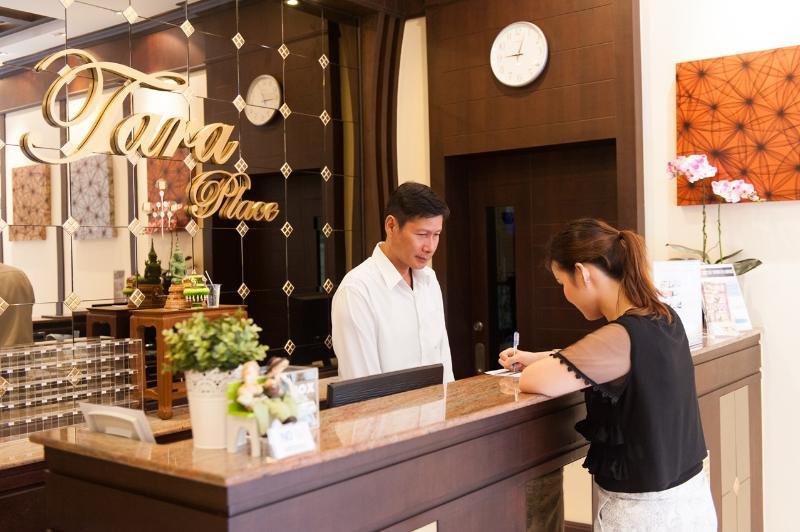 塔拉广场酒店 曼谷 外观 照片